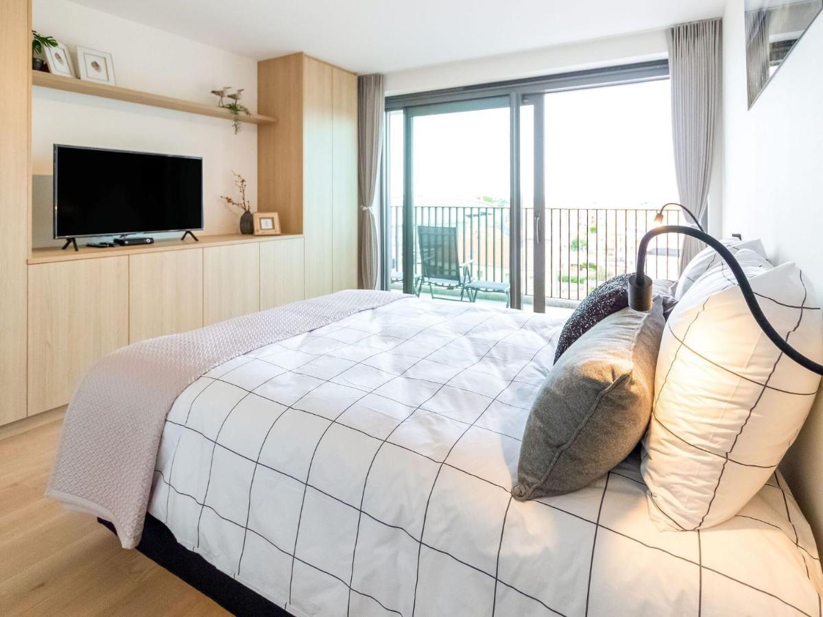 Luxurious Crystal Sea View Apartment With 2 Terraces Остенде Екстер'єр фото